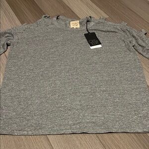 Chaser cold shoulder gray T shirt
